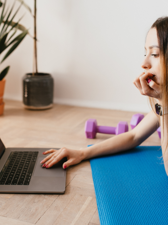 How Fitness Trainers Earn Money Using a Video Monetization Platform